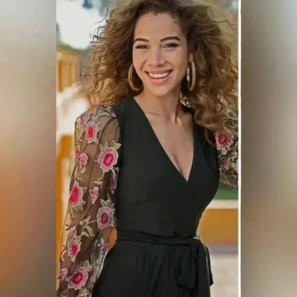 Embroidered Sleeve Jumpsuit - Picture 12 of 16